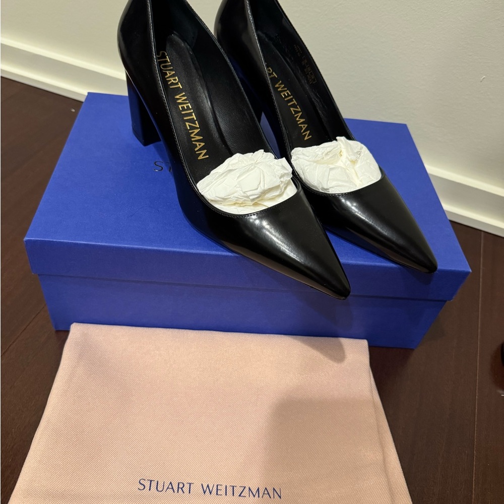 Stuart Weitzman Women’s Black Leather Heels Brand New